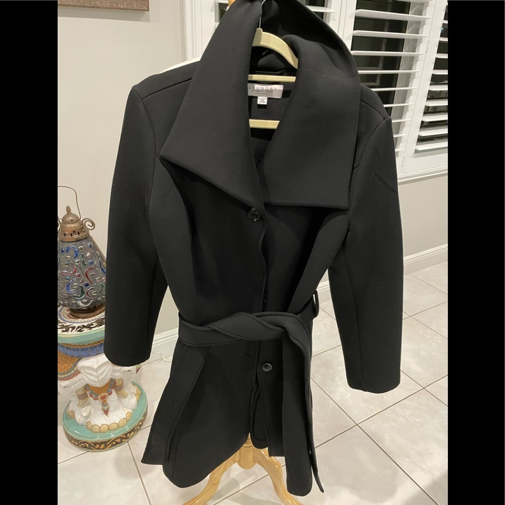 Laundry Coat - image 1
